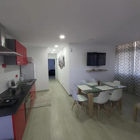 Apartman Toma El Sol Todo El Ano 1 *