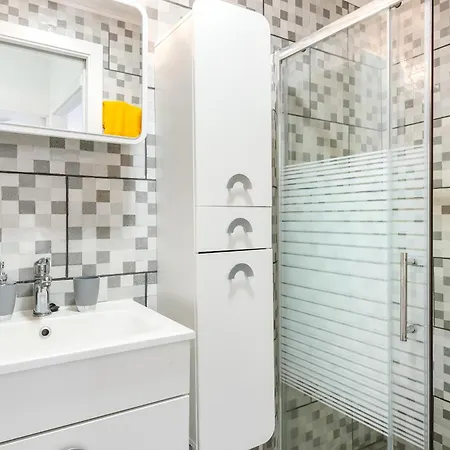 Toma El Sol Todo El Ano 1 * Arona